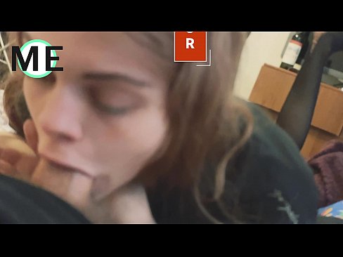 ❤️ Fasz a torkában, szakadt harisnyanadrág és szakadt magassarkú. ☑ Porno at hu.123sex.ru